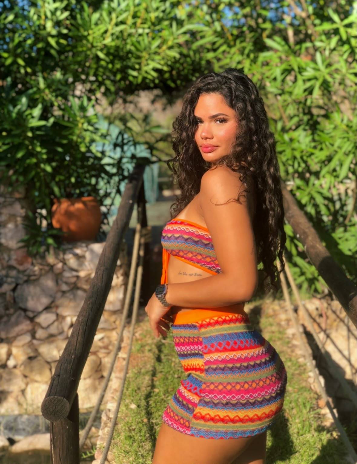 Thainá Thainá